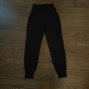 Size 0 worn once Lululemon full length align high rise jogger!